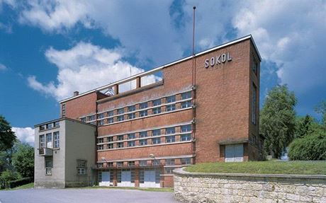 Sokolovna v rodn Sloupnici z let 1926-1928 ve stylu holandsk architektury je nejvznamnjm dlem architekta Vojtcha Vanickho, kter byl jednm z vznamnch k Jana Kotry | na serveru Lidovky.cz | aktuln zprvy